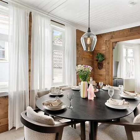 Vakantiehuis Historic Gem I Charming *