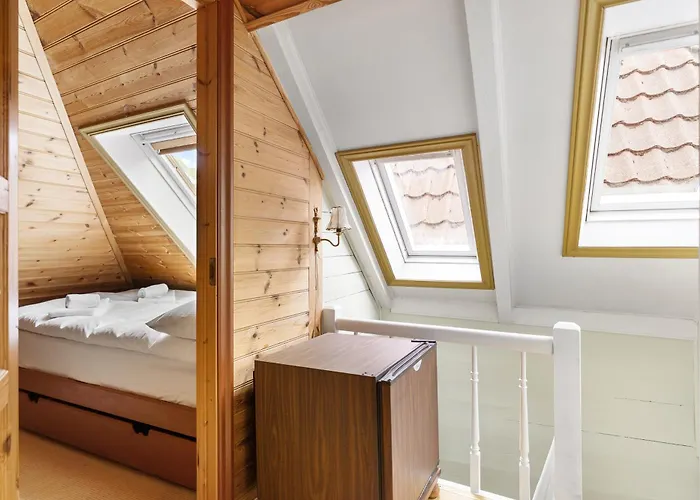 Historic Gem I Charming Hébergement de vacances